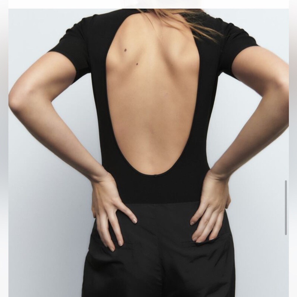 Zara OPEN BACK KNIT BODYSUIT size Medium